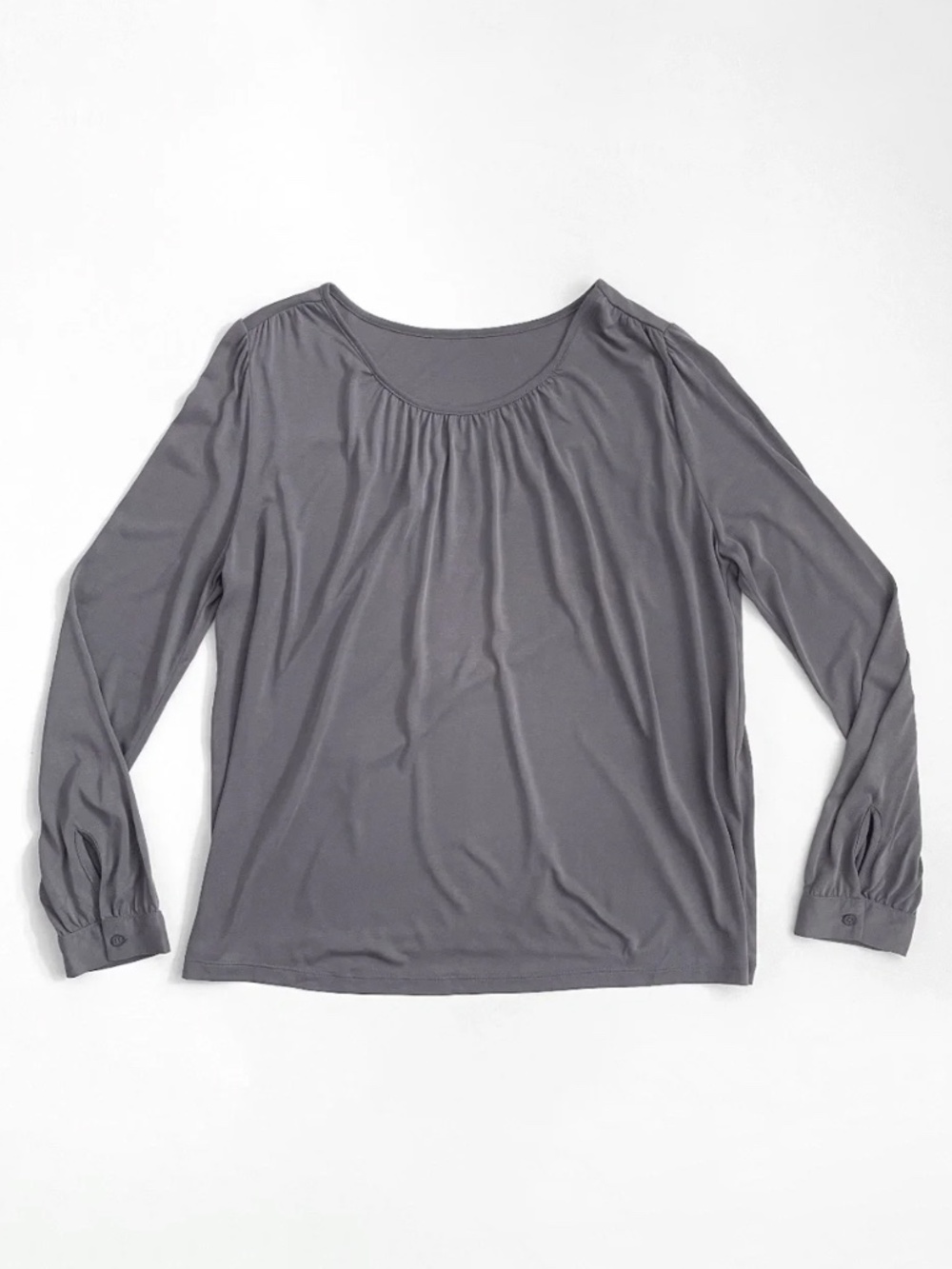 Q&A Carlene Cupro Bishop Grey Long Sleeve Knit Top Size M